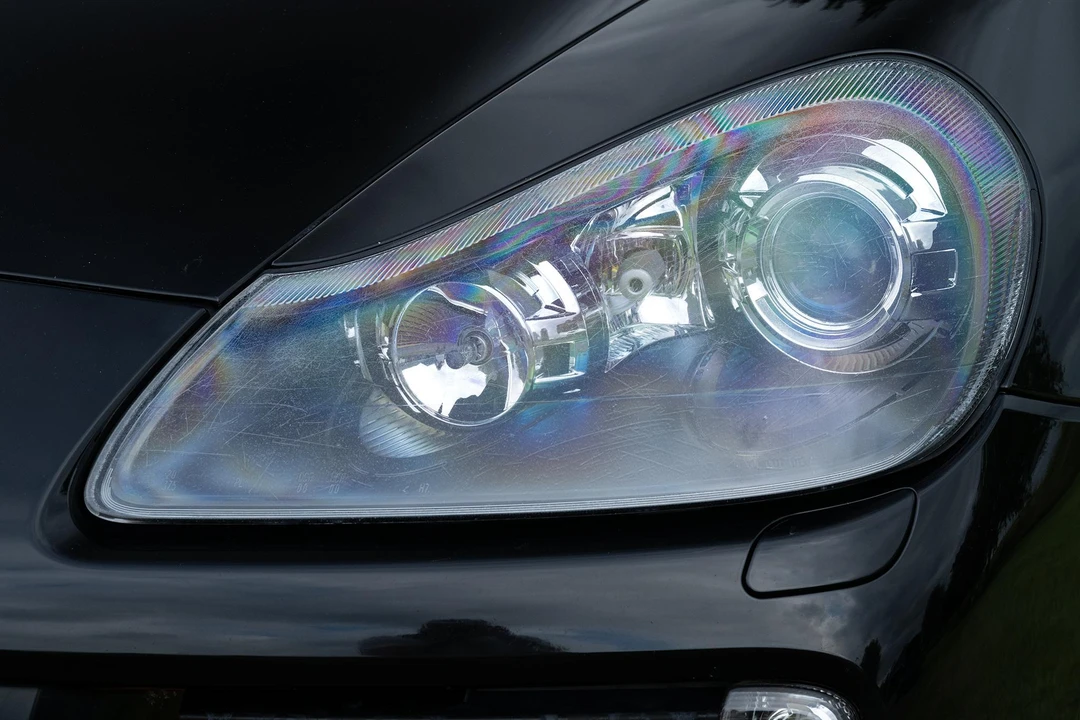 2010 Porsche 955/957 Cayenne S - Image 12 of 31
