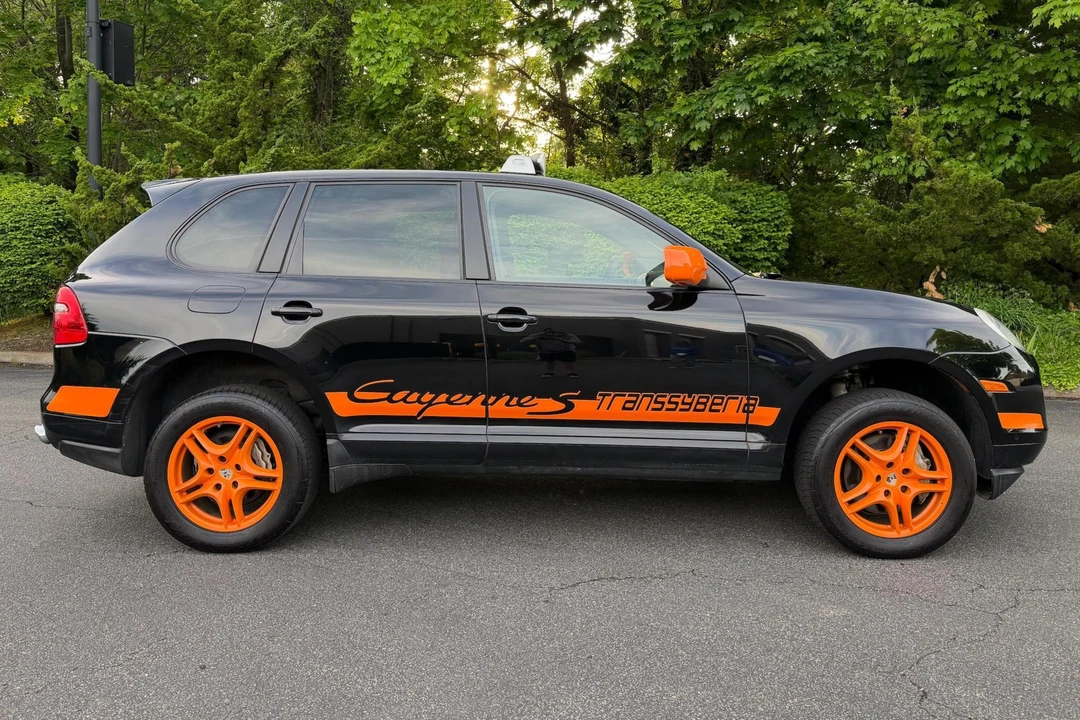 2010 Porsche 955/957 Cayenne S - Image 3 of 31