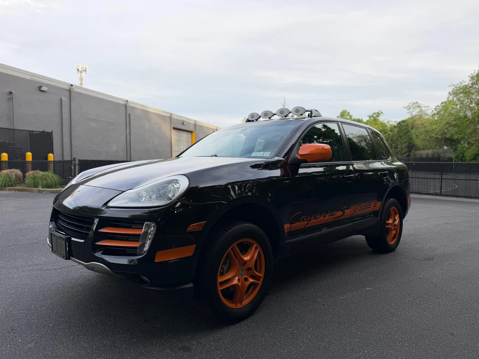 2010 Porsche 955/957 Cayenne S - Image 8 of 31