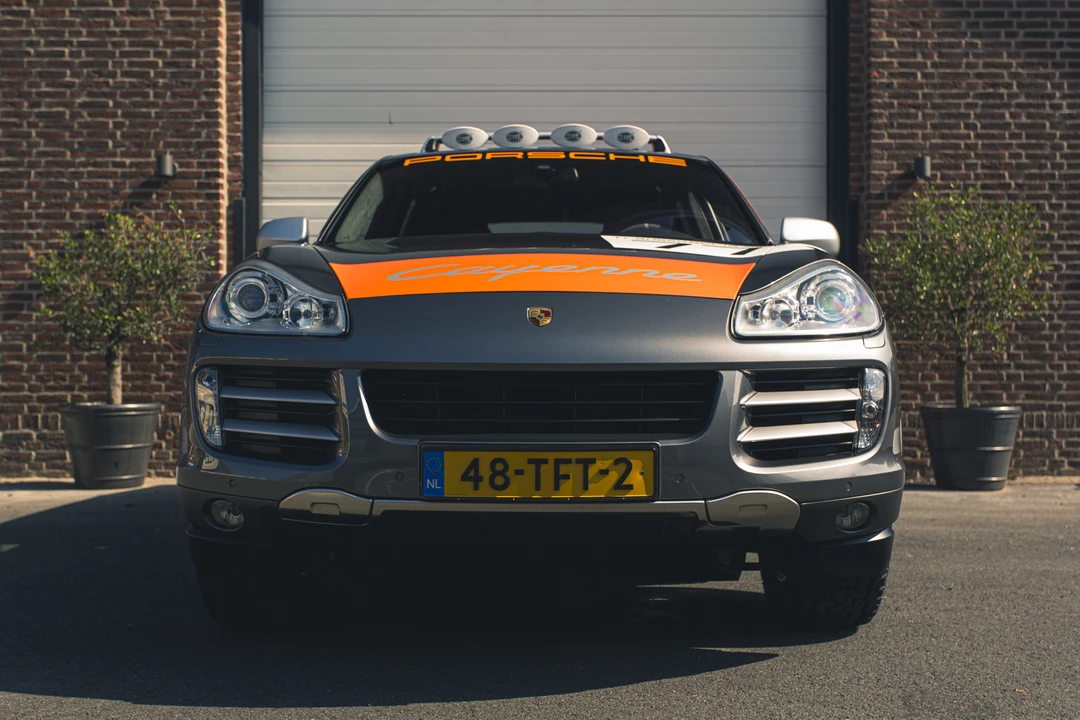 2010 Porsche 955/957 Cayenne S - Image 11 of 31