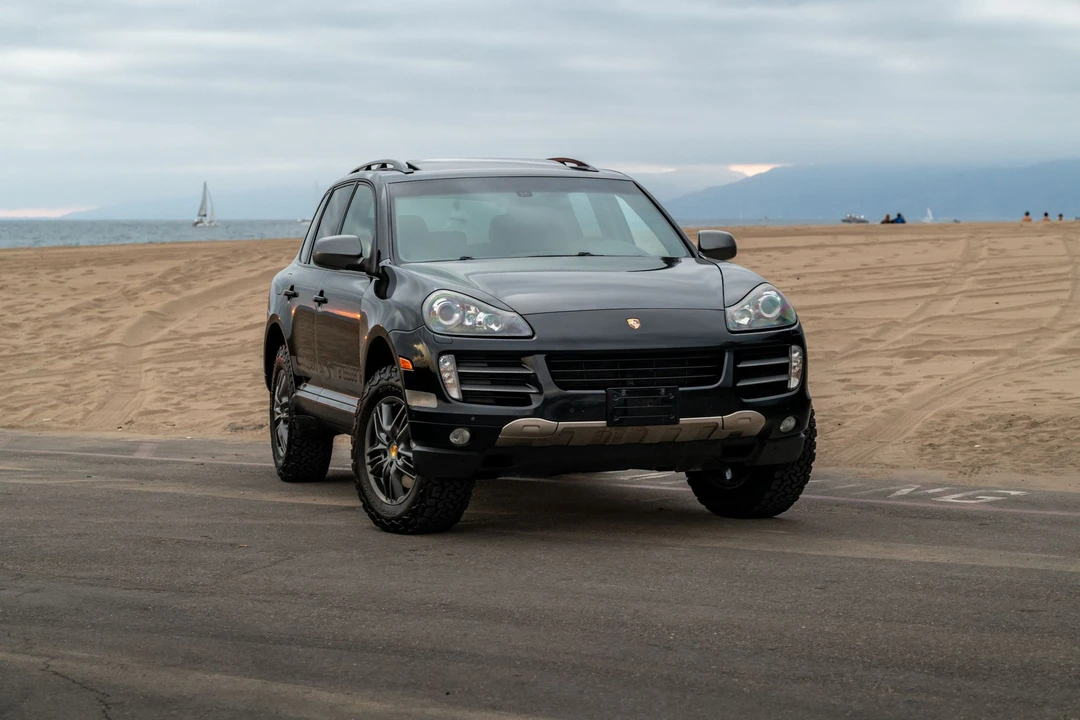 2010 Porsche 955/957 Cayenne S - Image 4 of 9