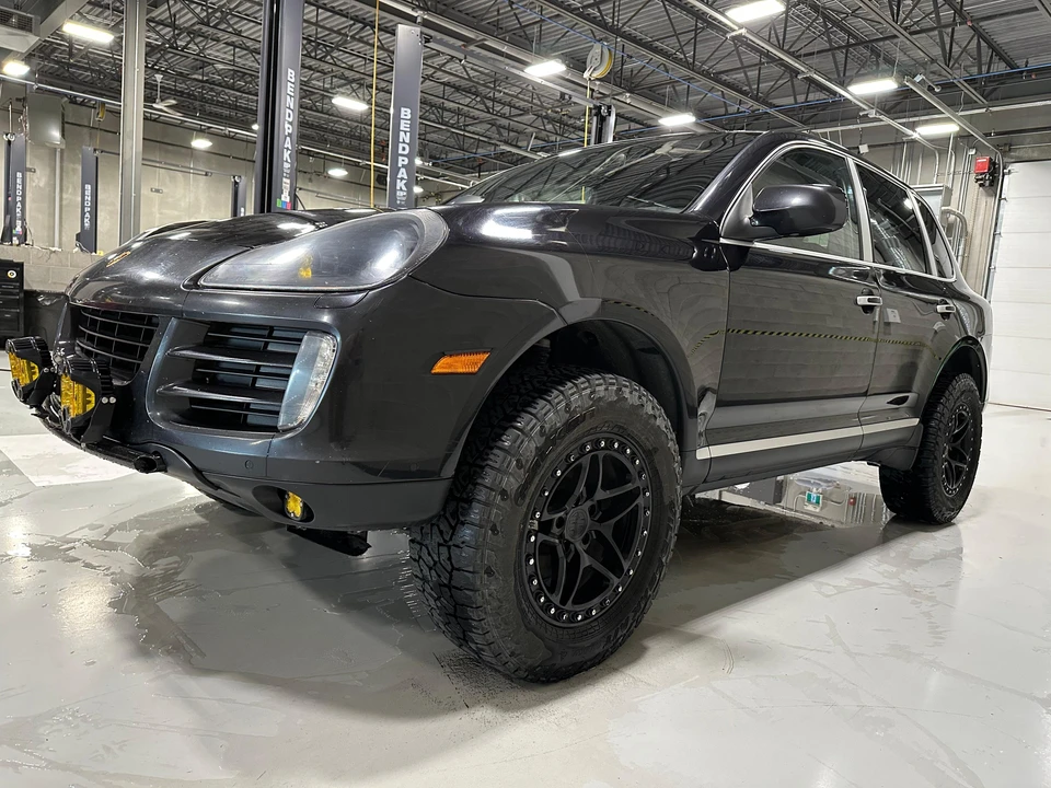 2010 Porsche 955/957 Cayenne S - Image 11 of 31