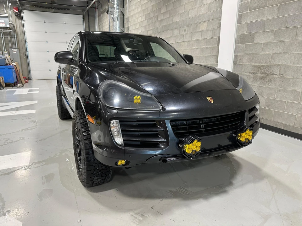 2010 Porsche 955/957 Cayenne S - Image 22 of 31