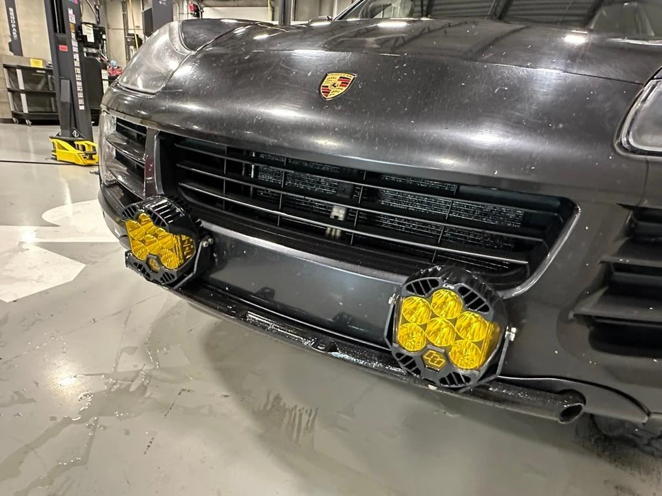 2010 Porsche 955/957 Cayenne S - Image 27 of 31