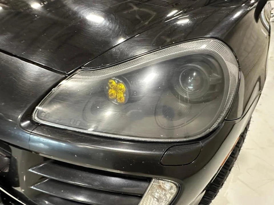 2010 Porsche 955/957 Cayenne S - Image 28 of 31