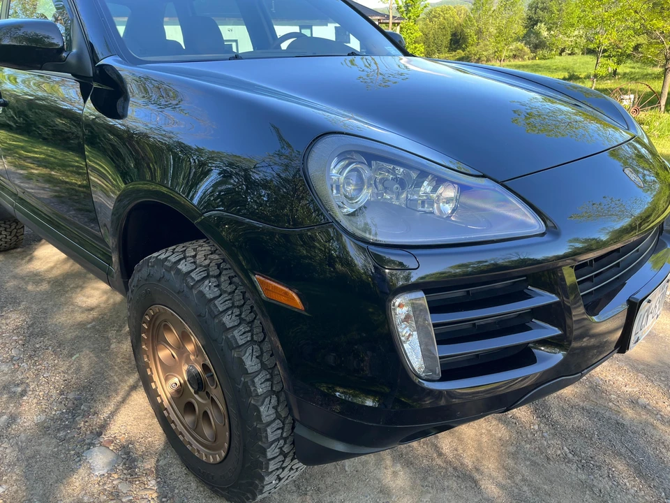 2010 Porsche 955/957 Cayenne S - Image 24 of 31