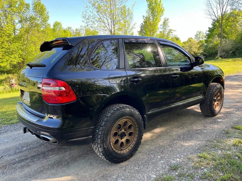2010 Porsche 955/957 Cayenne S - Image 15 of 31