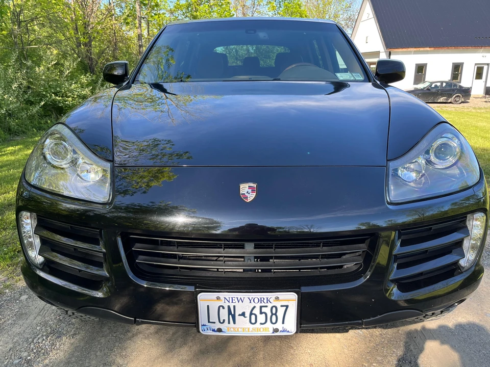 2010 Porsche 955/957 Cayenne S - Image 6 of 31