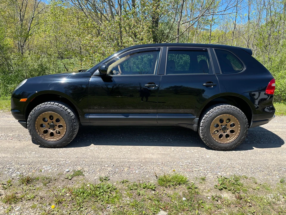 2010 Porsche 955/957 Cayenne S - Image 11 of 31