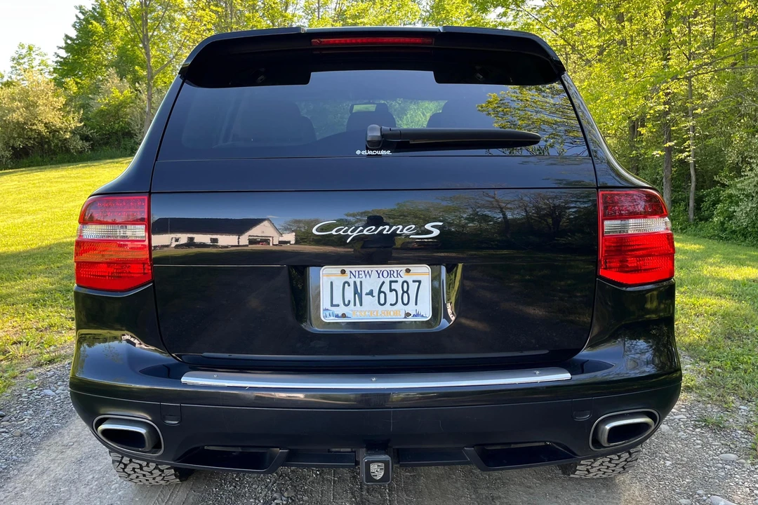 2010 Porsche 955/957 Cayenne S - Image 5 of 31