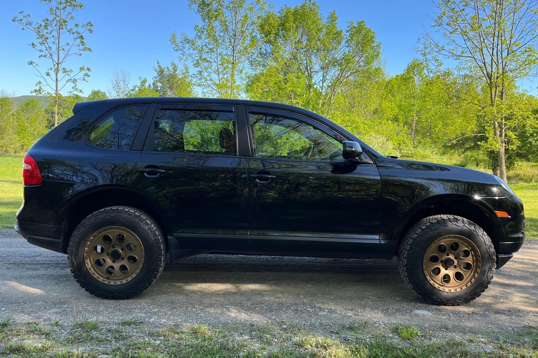 2010 Porsche 955/957 Cayenne S - Image 3 of 31
