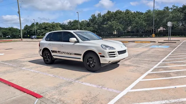 2010 Porsche Cayenne