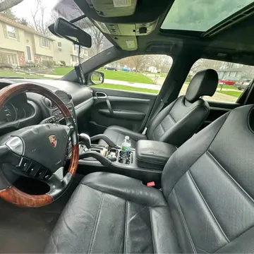 2010 Porsche Cayenne Sport Utility 4D