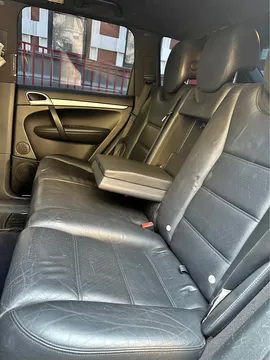 2010 Porsche Cayenne Sport Utility 4D