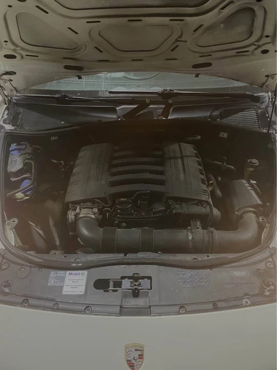 2010 Porsche 955/957 Cayenne - Image 10 of 13