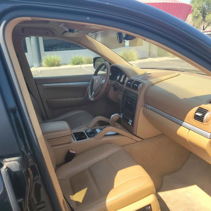 2010 Porsche Cayenne - Image 10 of 10