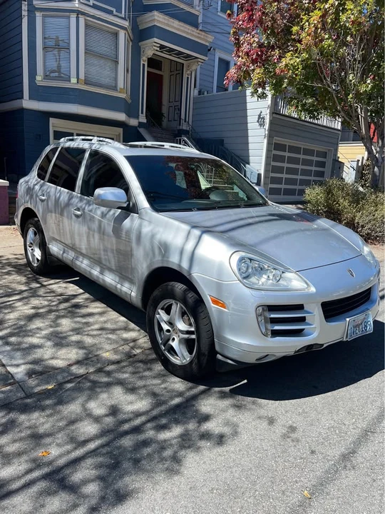 2010 Porsche 955/957 Cayenne - Image 2 of 14