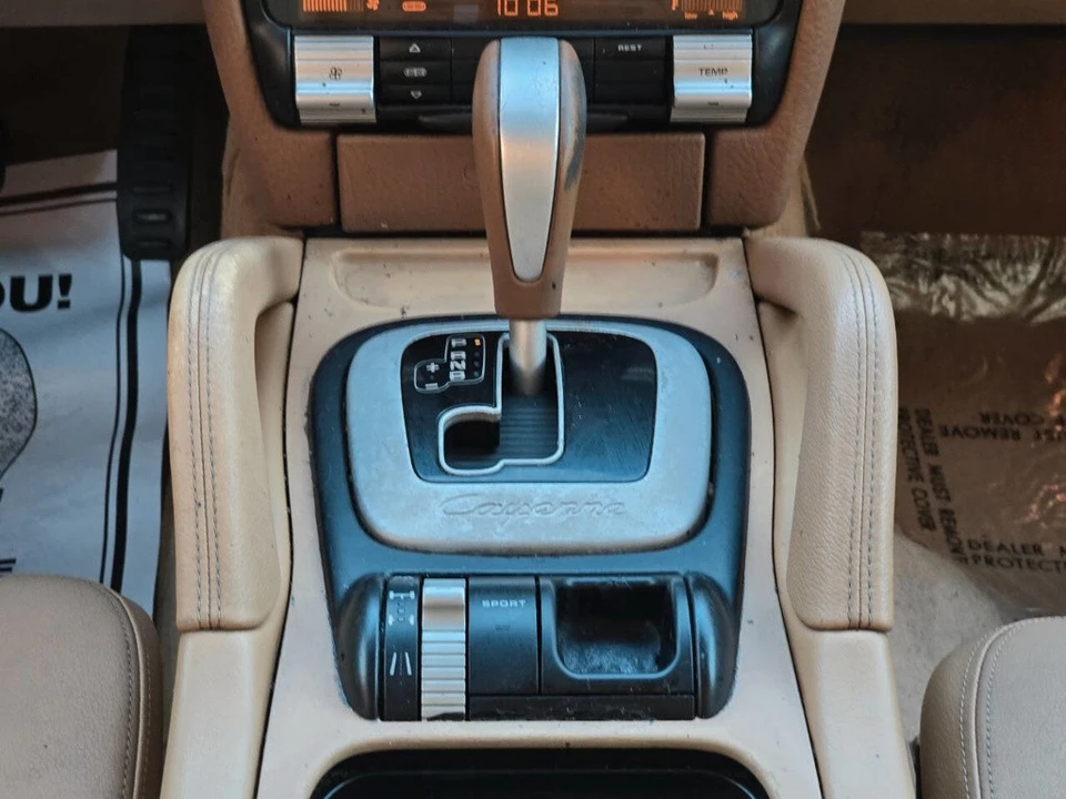 2010 Porsche 955/957 Cayenne - Image 16 of 21