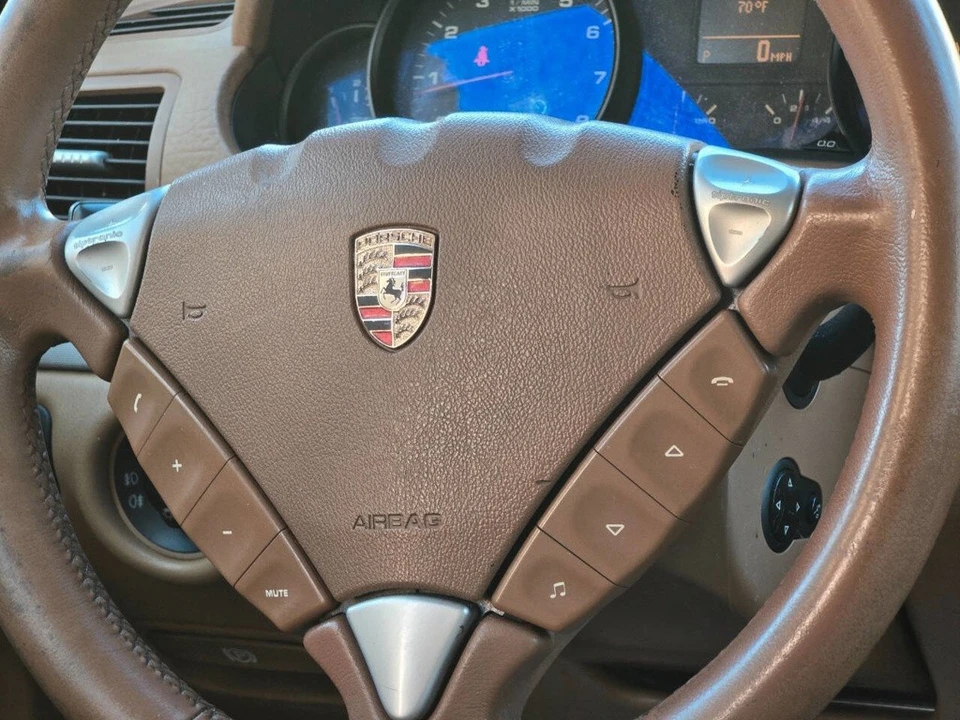 2010 Porsche 955/957 Cayenne - Image 11 of 21