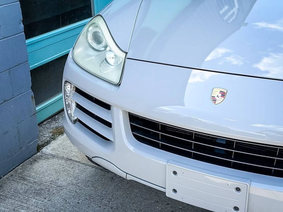 2010 Porsche 955/957 Cayenne - Image 7 of 31