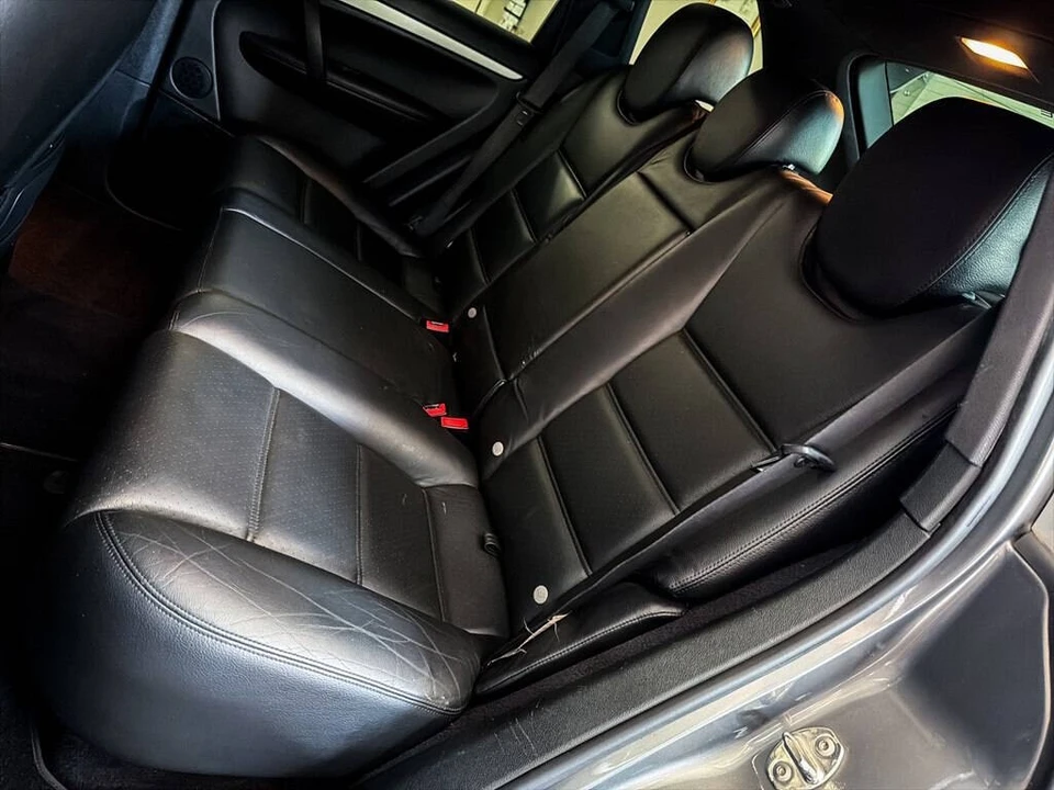 2010 Porsche 955/957 Cayenne - Image 22 of 31