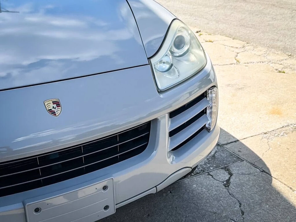 2010 Porsche 955/957 Cayenne - Image 8 of 31