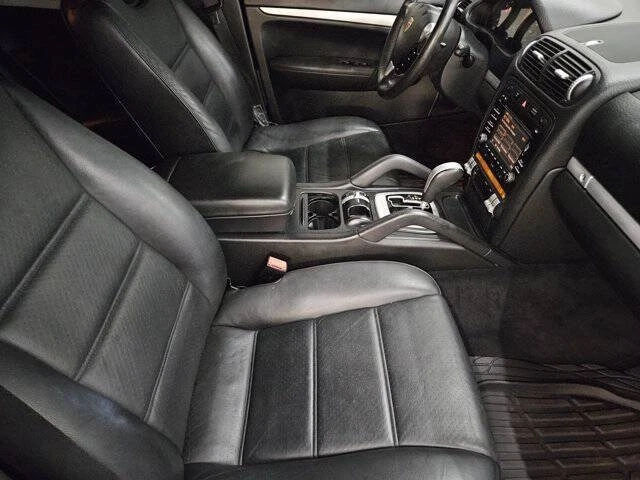 2010 Porsche 955/957 Cayenne - Image 4 of 12