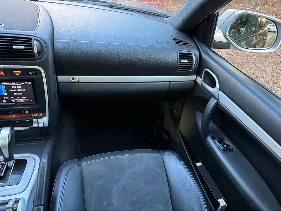 2010 Porsche 955/957 Cayenne - Image 15 of 20