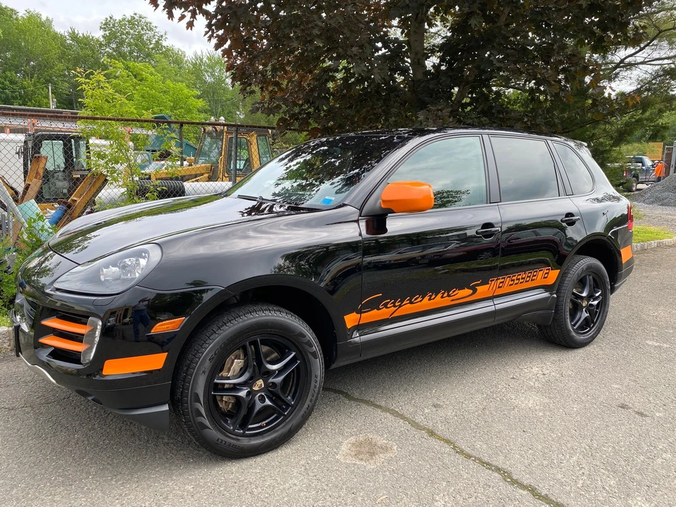 2010 Porsche 955/957 Cayenne S - Image 2 of 15