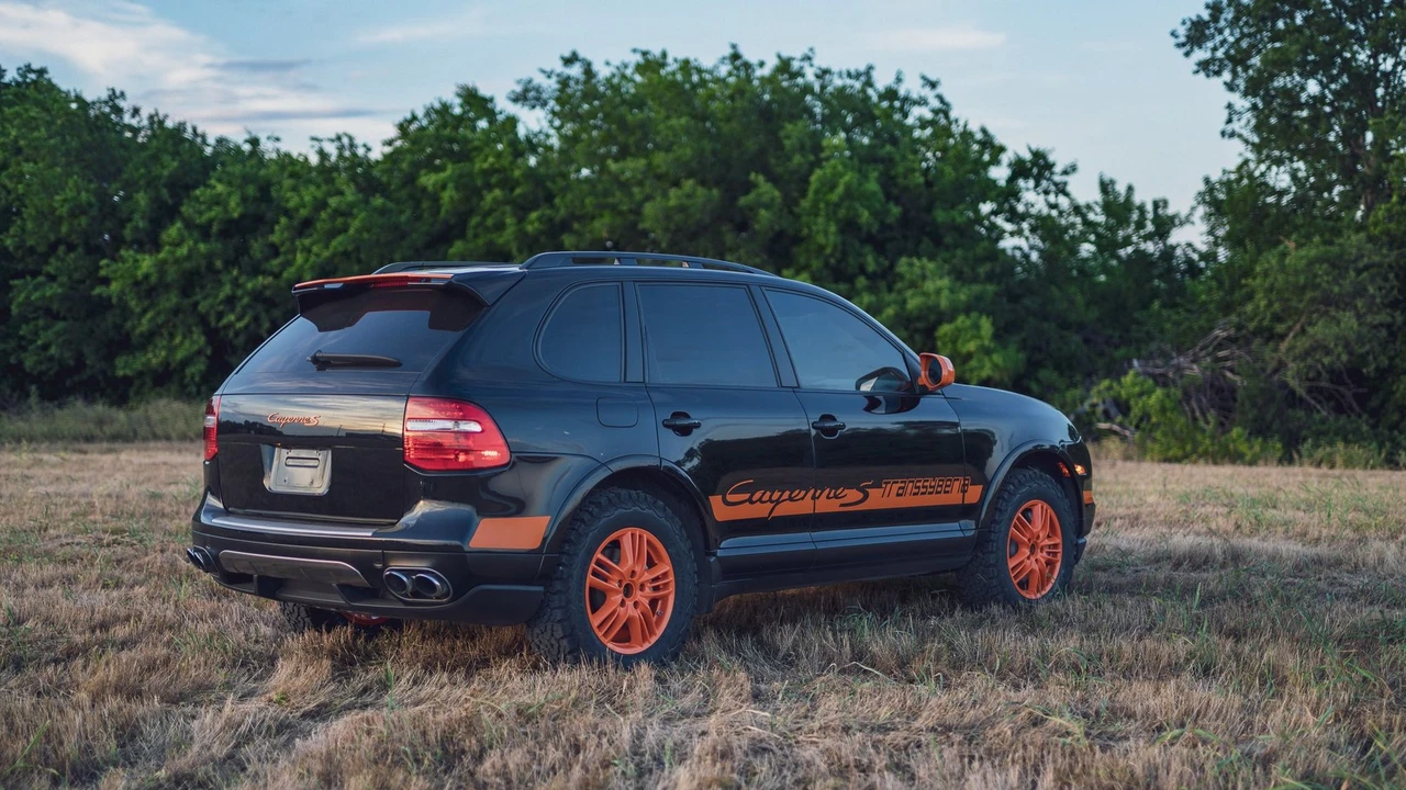 2010 Porsche 955/957 Cayenne S - Image 7 of 26
