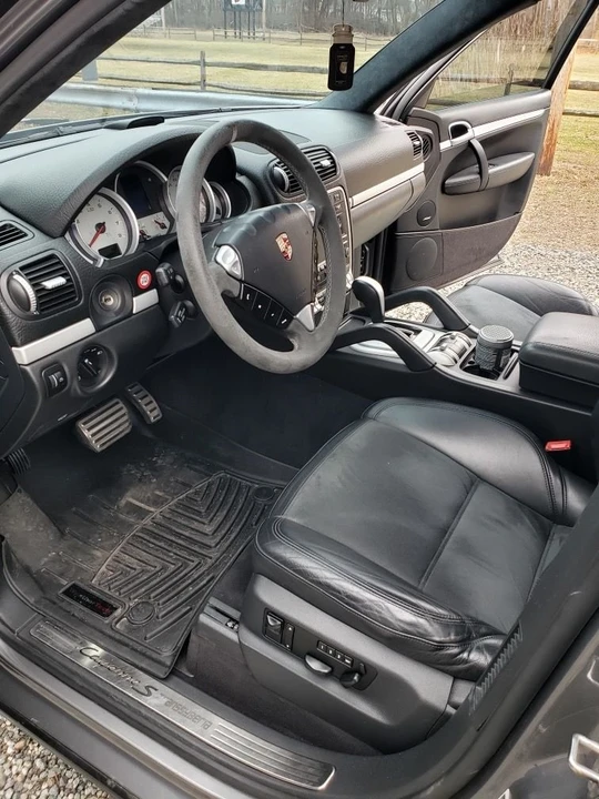 2010 Porsche 955/957 Cayenne S - Image 7 of 15