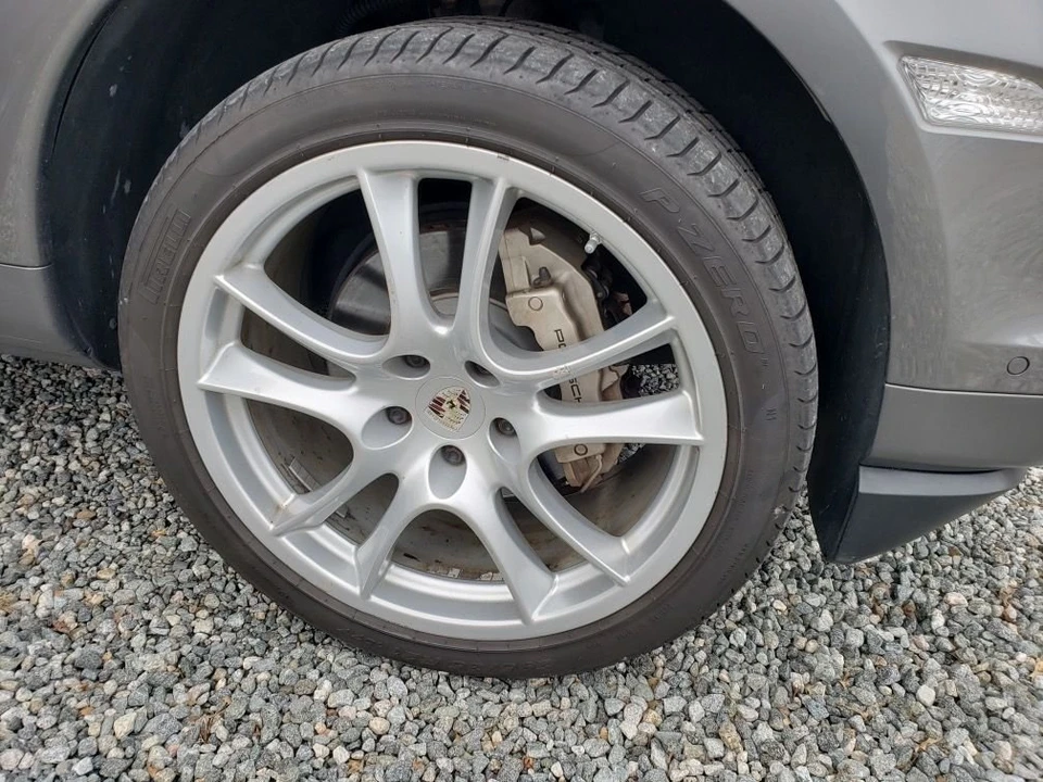 2010 Porsche 955/957 Cayenne S - Image 6 of 15
