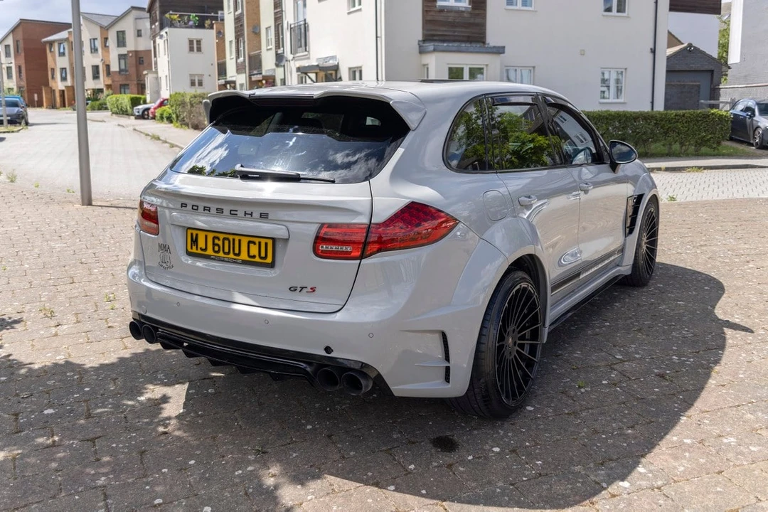 2010 Porsche Cayenne - Image 23 of 30