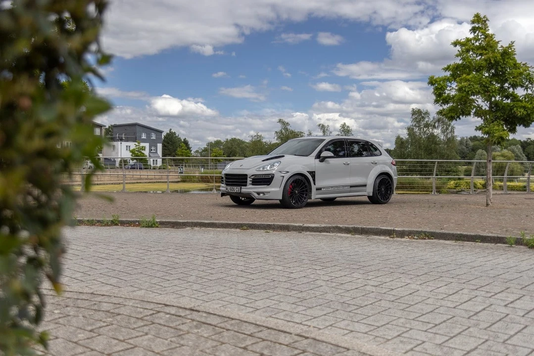 2010 Porsche Cayenne - Image 27 of 30