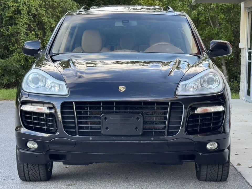 2010 Porsche 955/957 Cayenne Turbo - Image 27 of 31