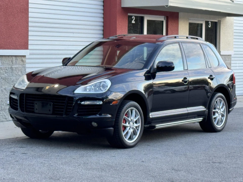 2010 Porsche 955/957 Cayenne Turbo - Image 4 of 31