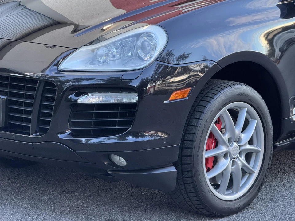 2010 Porsche 955/957 Cayenne Turbo - Image 29 of 31