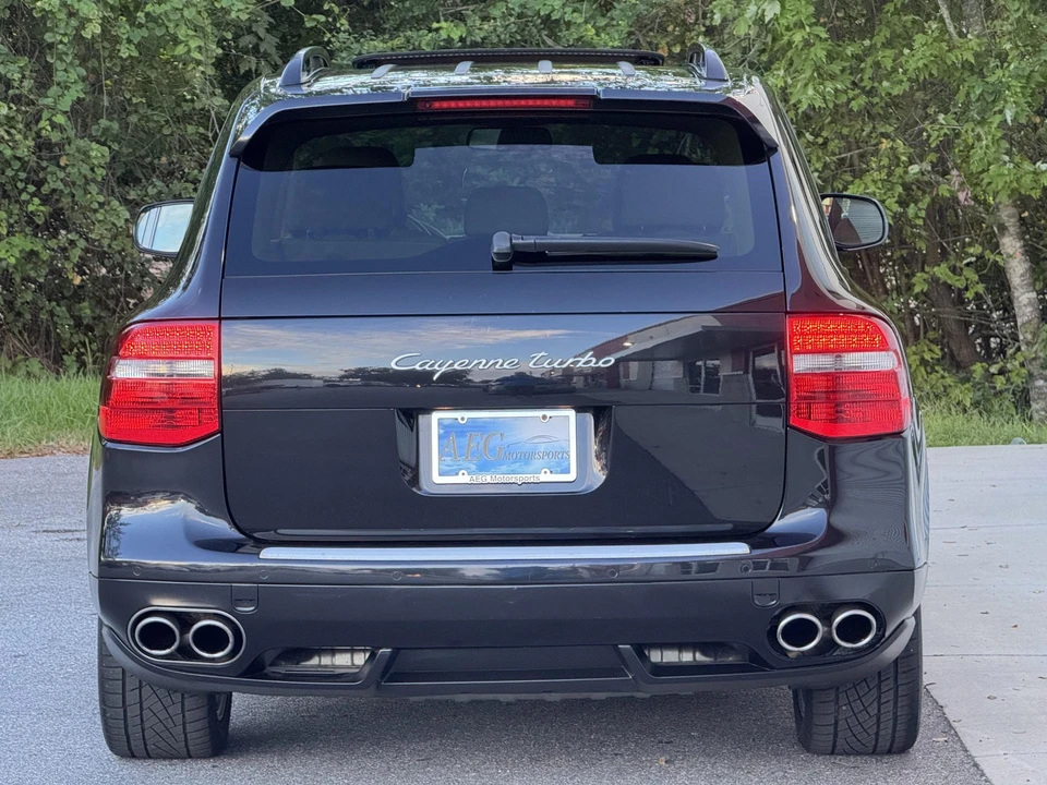 2010 Porsche 955/957 Cayenne Turbo - Image 14 of 31