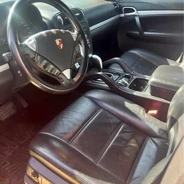 2010 Porsche Cayenne VR-6