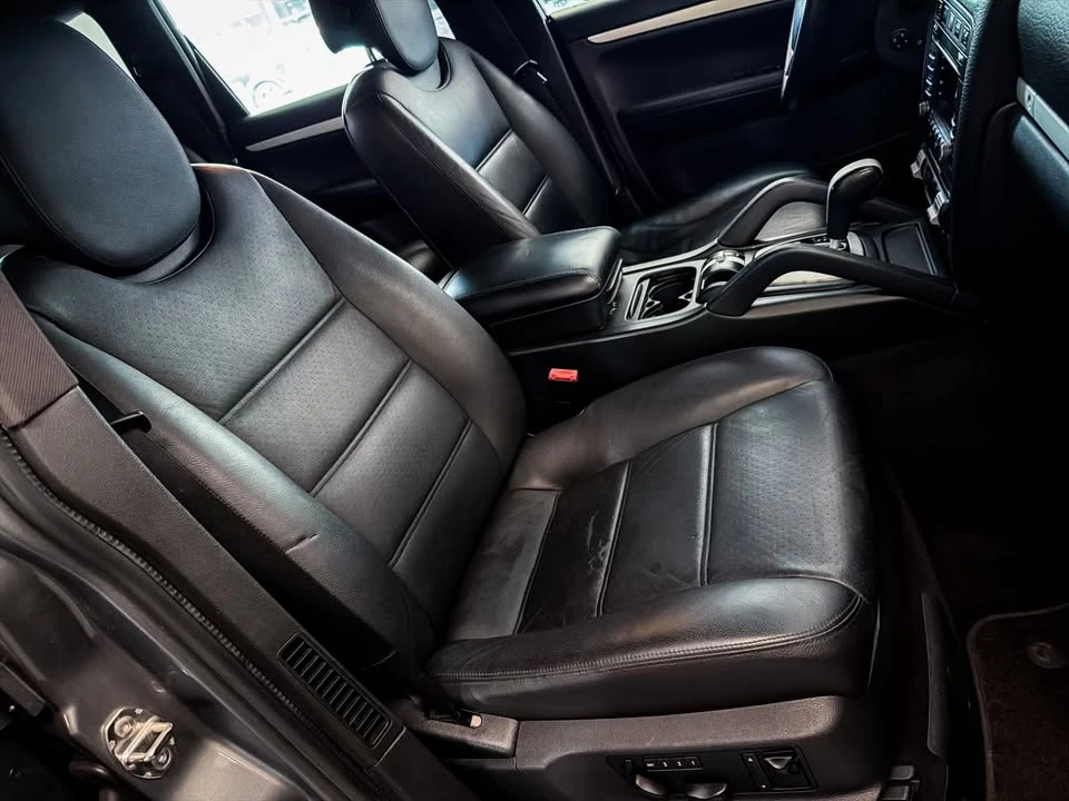 2010 Porsche 955/957 Cayenne - Image 16 of 20