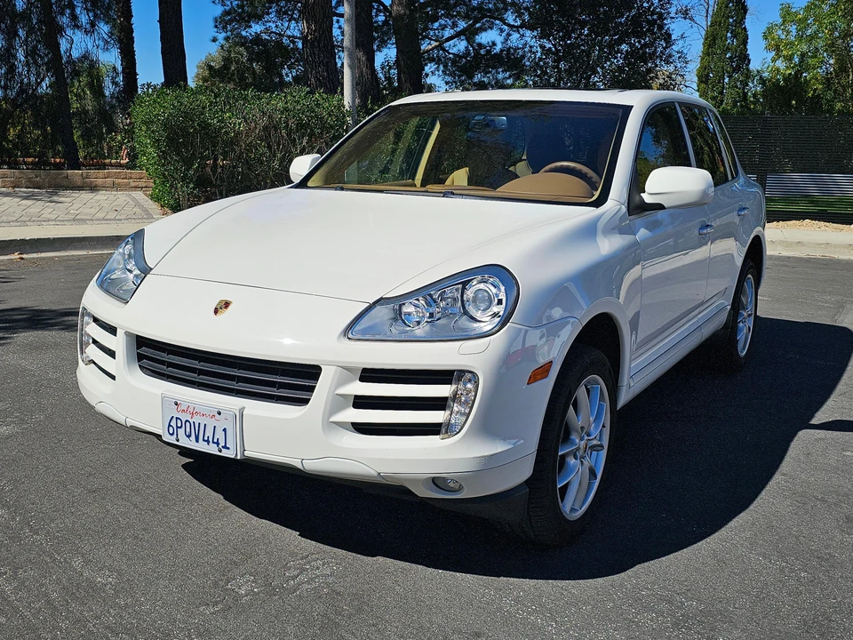 2010 Porsche 955/957 Cayenne - Image 25 of 31