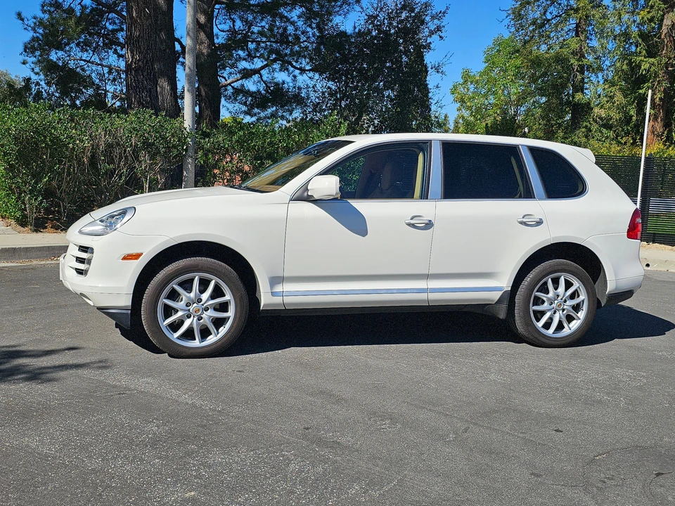 2010 Porsche 955/957 Cayenne - Image 30 of 31