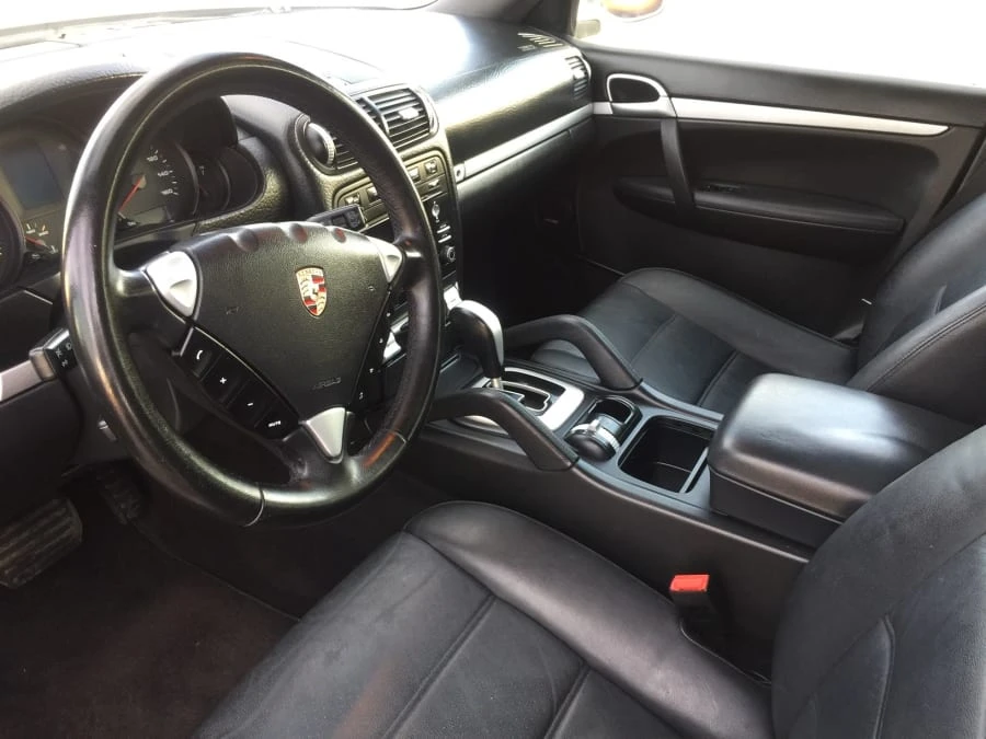 2010 Porsche 955/957 Cayenne - Image 3 of 7