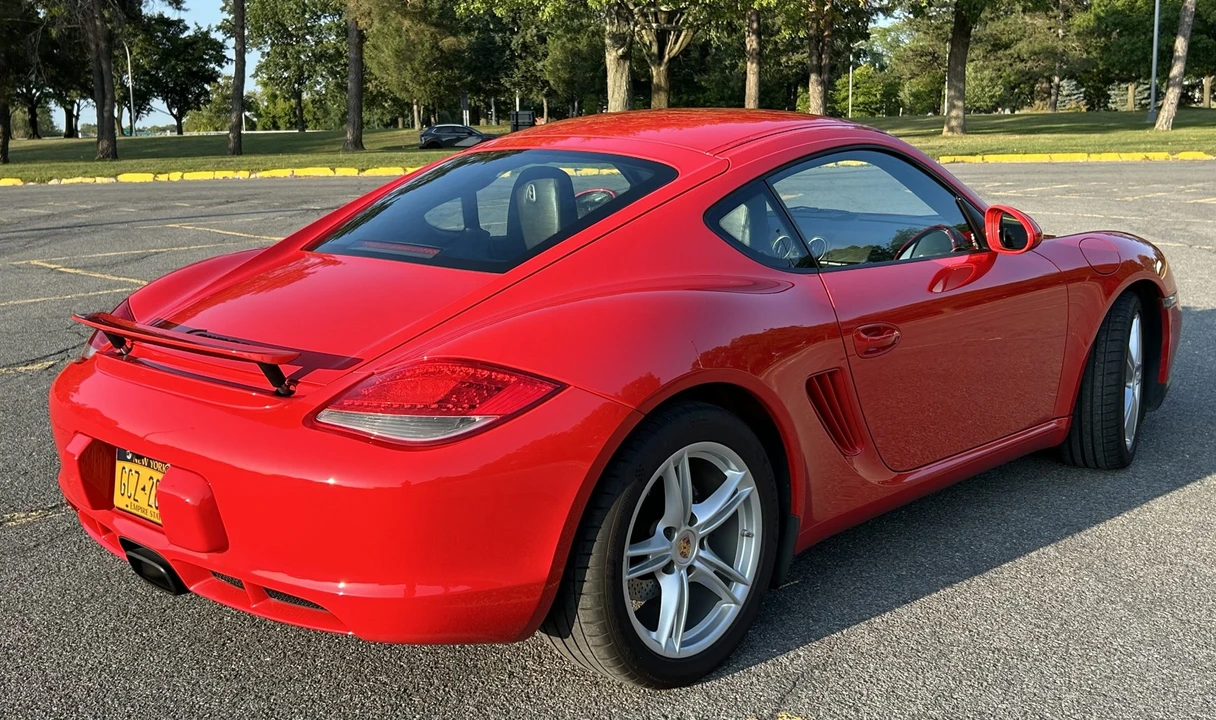 2010 Porsche 987 Cayman - Image 9 of 31