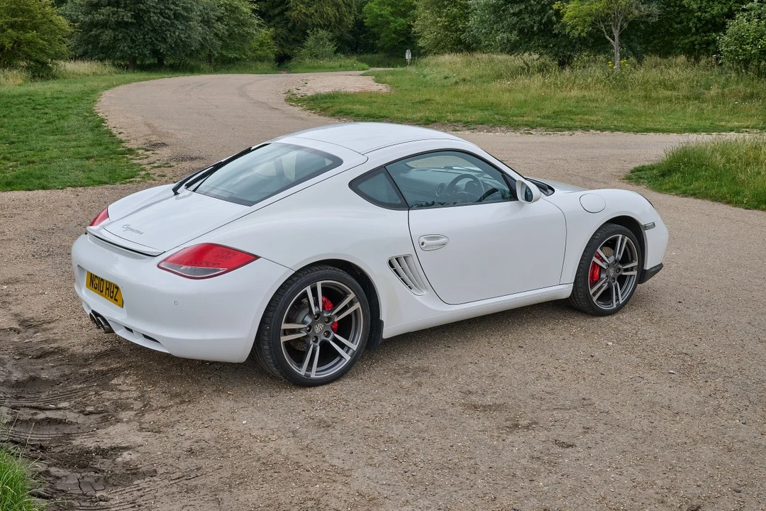 2010 Porsche 987 Cayman - Image 16 of 30