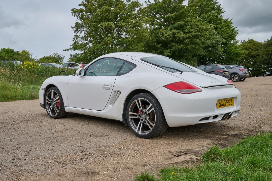 2010 Porsche 987 Cayman - Image 25 of 30