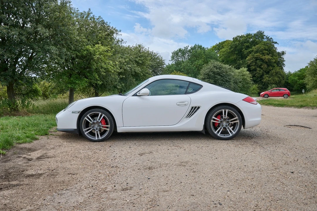 2010 Porsche 987 Cayman - Image 29 of 30