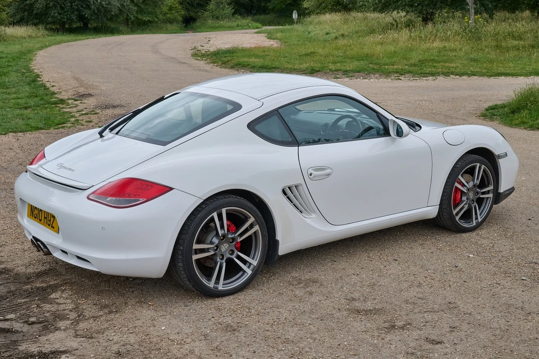 2010 Porsche 987 Cayman - Image 15 of 30