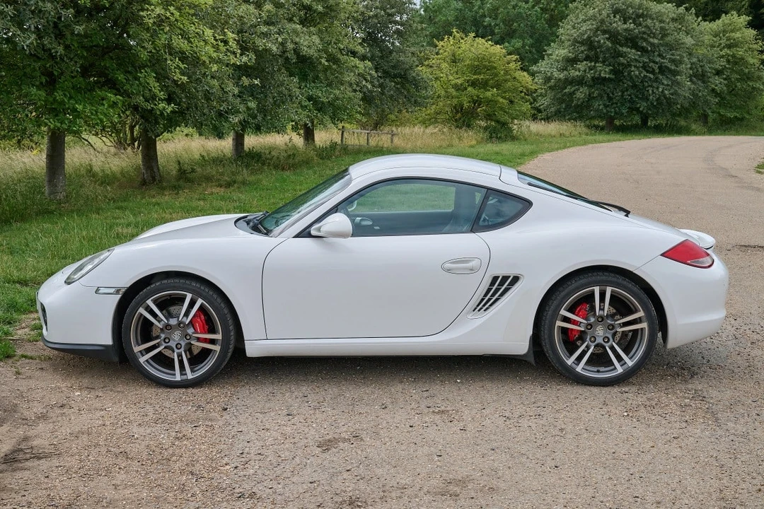 2010 Porsche 987 Cayman - Image 26 of 30
