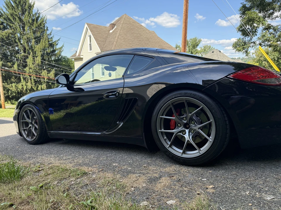 2010 Porsche 987 Cayman S - Image 16 of 31